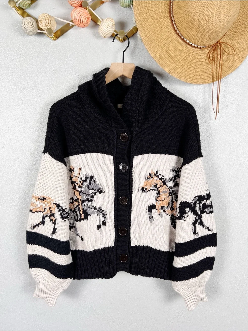 NWT Anthropologie Pilcro Horse Graphic Chunky Knit Cardigan Sweater Size Medium
